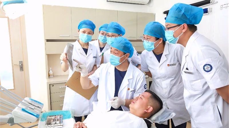 后牙根管治疗：揭秘价格背后的考量因素**